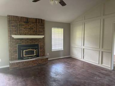 Main picture of 1500 Leach St