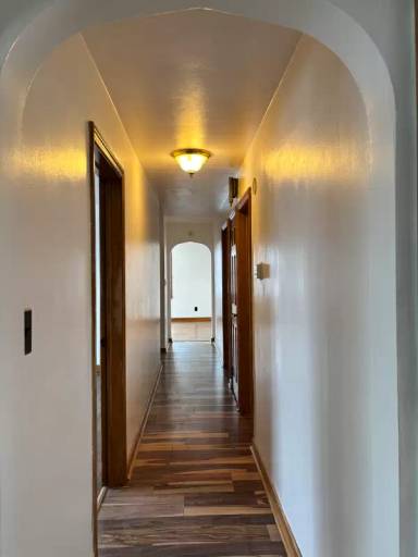 Main picture of 226 Chesnut Ave