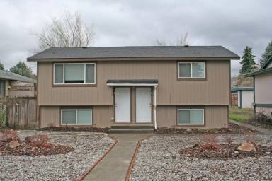 Main picture of 1908 N 8th St
