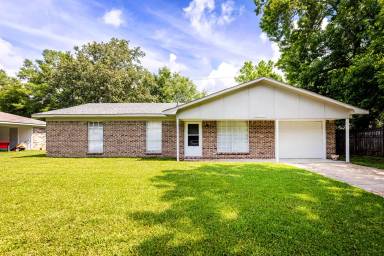 Main picture of 4215 Yosemite Dr