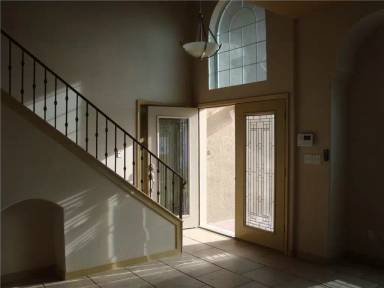 Main picture of 3808 Tierra Allen Pl