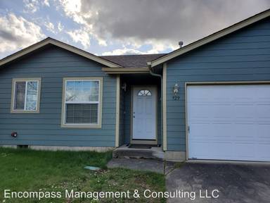 Main picture of 929 Kauai St SE