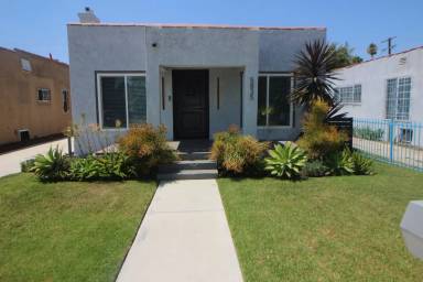 Main picture of 5835 5th Ave