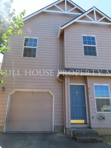 Main picture of 604 S 41st Ct