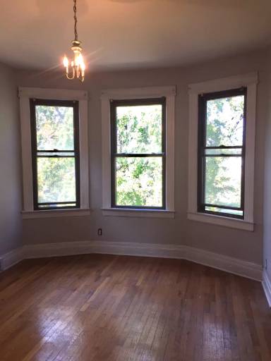 Main picture of 626 E Ferry St
