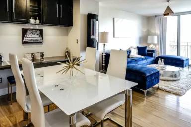Main picture of Twin Towers Condos
