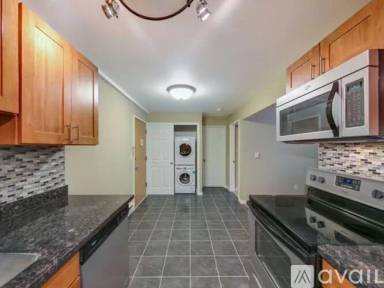 Main picture of 11300 5th Ave NE