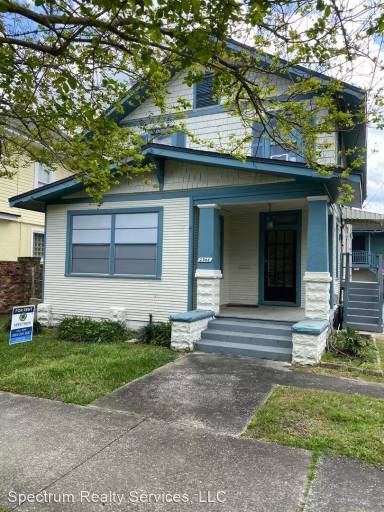 Main picture of 2350 Forbes St