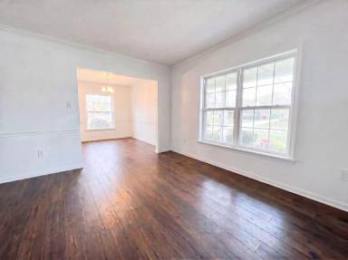 Main picture of 3103 Rainier Dr