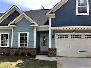 Main picture of 21 Pickering Ln