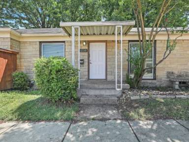 Main picture of 6950 Hillcrest Ave
