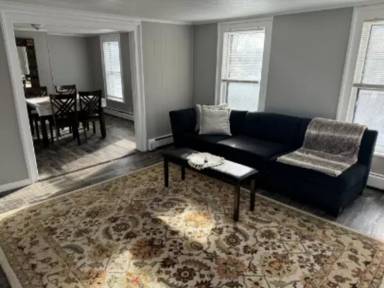 Main picture of 105 E Hamilton St