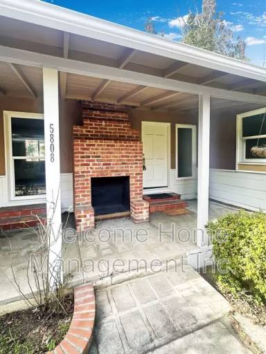 Main picture of 5808 Estates Dr