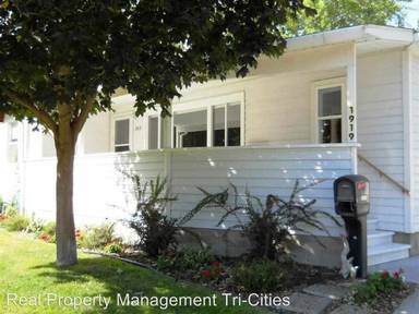 Main picture of 1919 Harris Ave