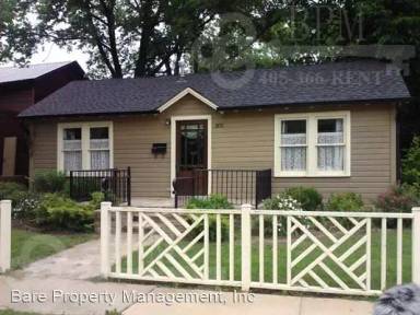 Main picture of 305 College Ave