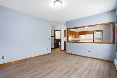Main picture of 315 Woronco Road