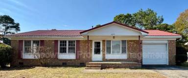 Main picture of 1222 Kienast Dr