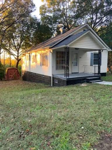 Main picture of 1811 Colonial Ave