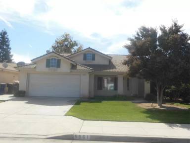 Main picture of 5561 W Oak Ave