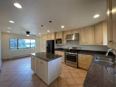 Main picture of 2134 Candelero St