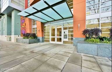 Main picture of 585 9th St Apartments