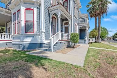 Main picture of 500 N Harris St