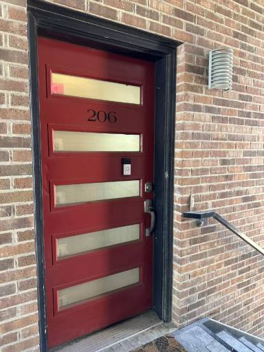 Main picture of 1320 May St