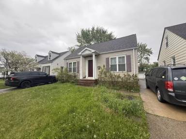 Main picture of 21418 Raymond St