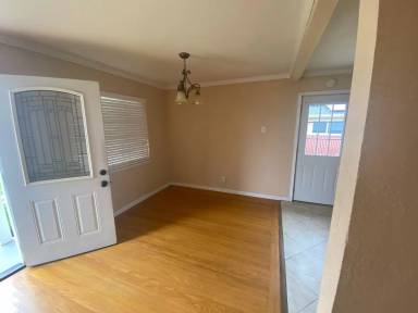 Main picture of 342 Los Altos Pl