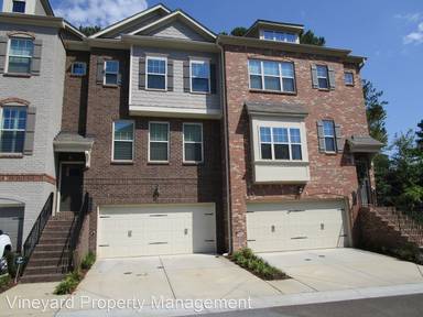 Main picture of 1614 Longmoor Ln SE