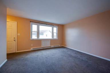 Main picture of 106 Buckridge Rd