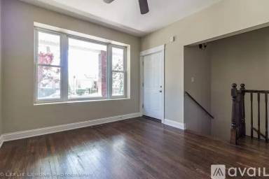 Main picture of 4924 W School St