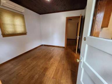 Main picture of 251 N Chester Ave