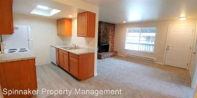 Main picture of 1121 S Woodlawn St