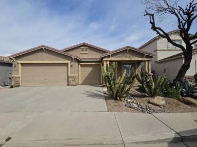 Main picture of 906 E Pasture Canyon Dr