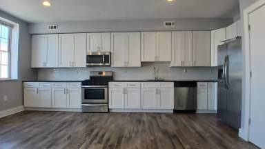 Main picture of 2206 N Front St