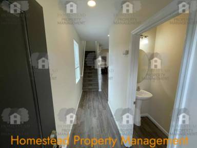 Main picture of 5706 Joynak St S