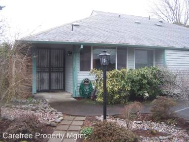 Main picture of 15765 SW Village Cir