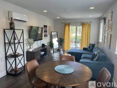 Main picture of 1419 Winona Ct