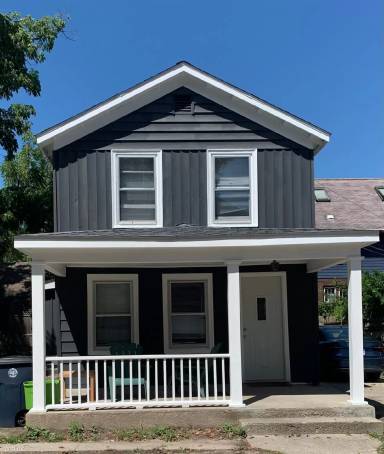 Main picture of 1209 Cambridge Ct