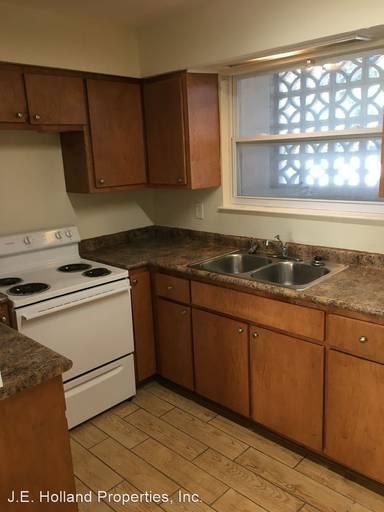 Main picture of 5759 Arlington Rd