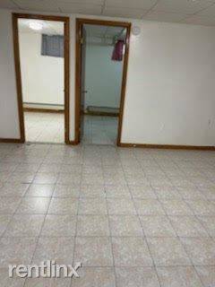 Main picture of 944 42nd St