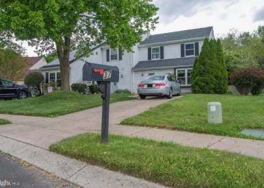 Main picture of 37 Hewitt Ln