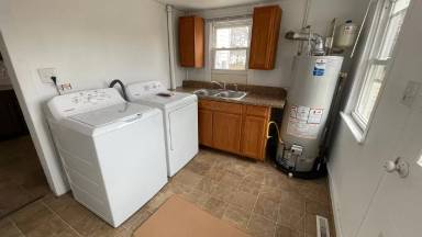 Main picture of 30 W North St