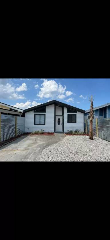 Main picture of 10753 Kusaie Dr S