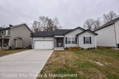 Main picture of 426 N Magnolia Dr