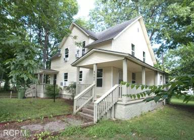 Main picture of 3507 Bradley St SW