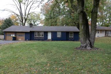 Main picture of 9709 Bennington Ave