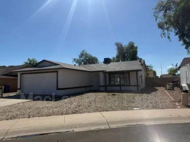 Main picture of 5430 N 73rd Dr