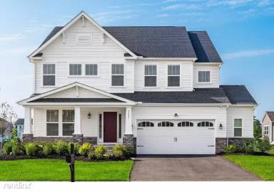 Main picture of 7395 Yarrow Run Rd